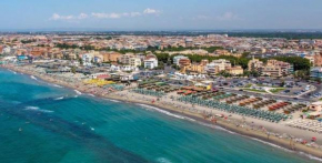 NEW in OSTIA - Comfy apt close to the beach Lido Di Ostia